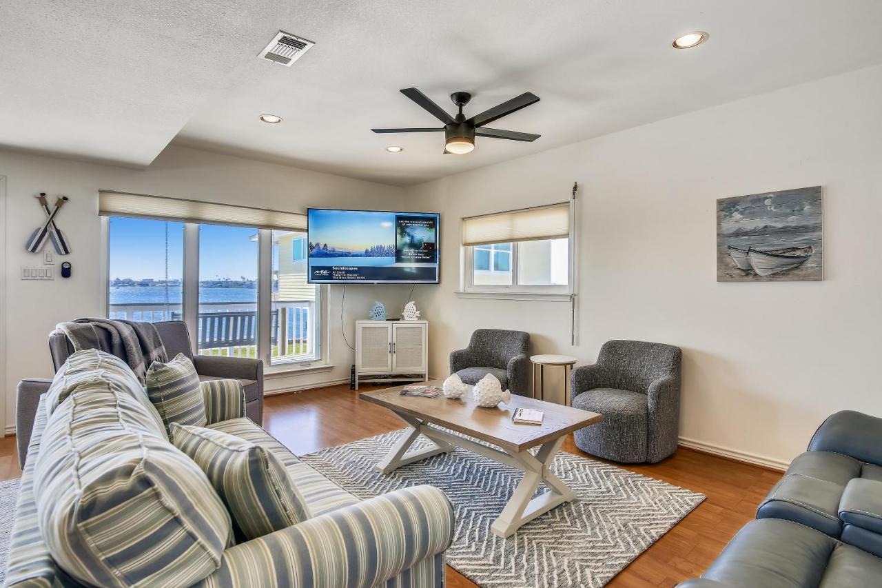 Villa Pool Days And Dock Nights à Galveston Extérieur photo